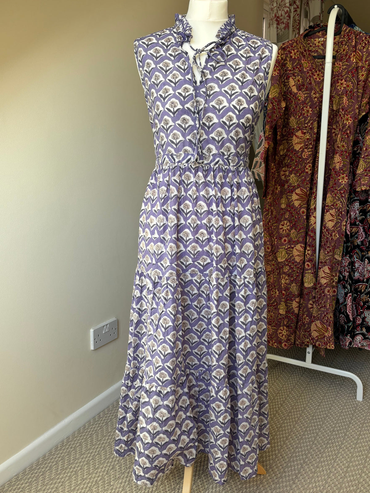Poppy Sleeveless Block Print Cotton Dress in Lavender