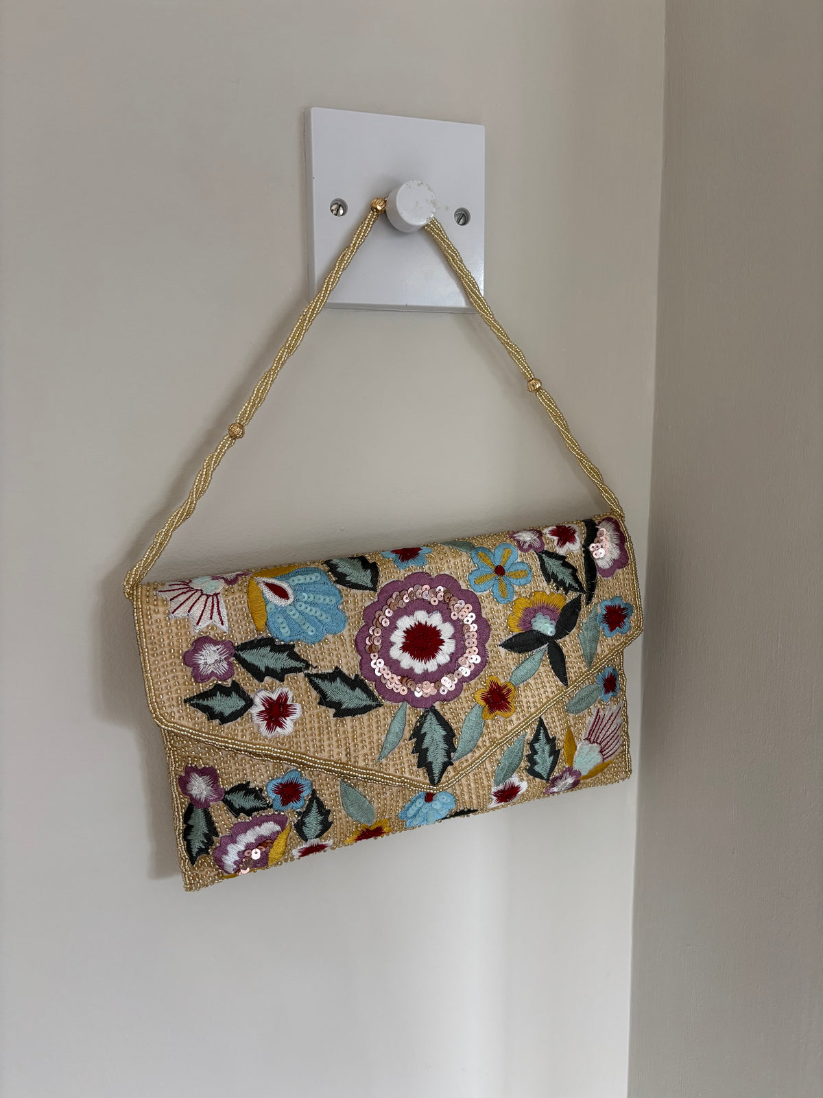 Floral Embroidered Clutch Bag